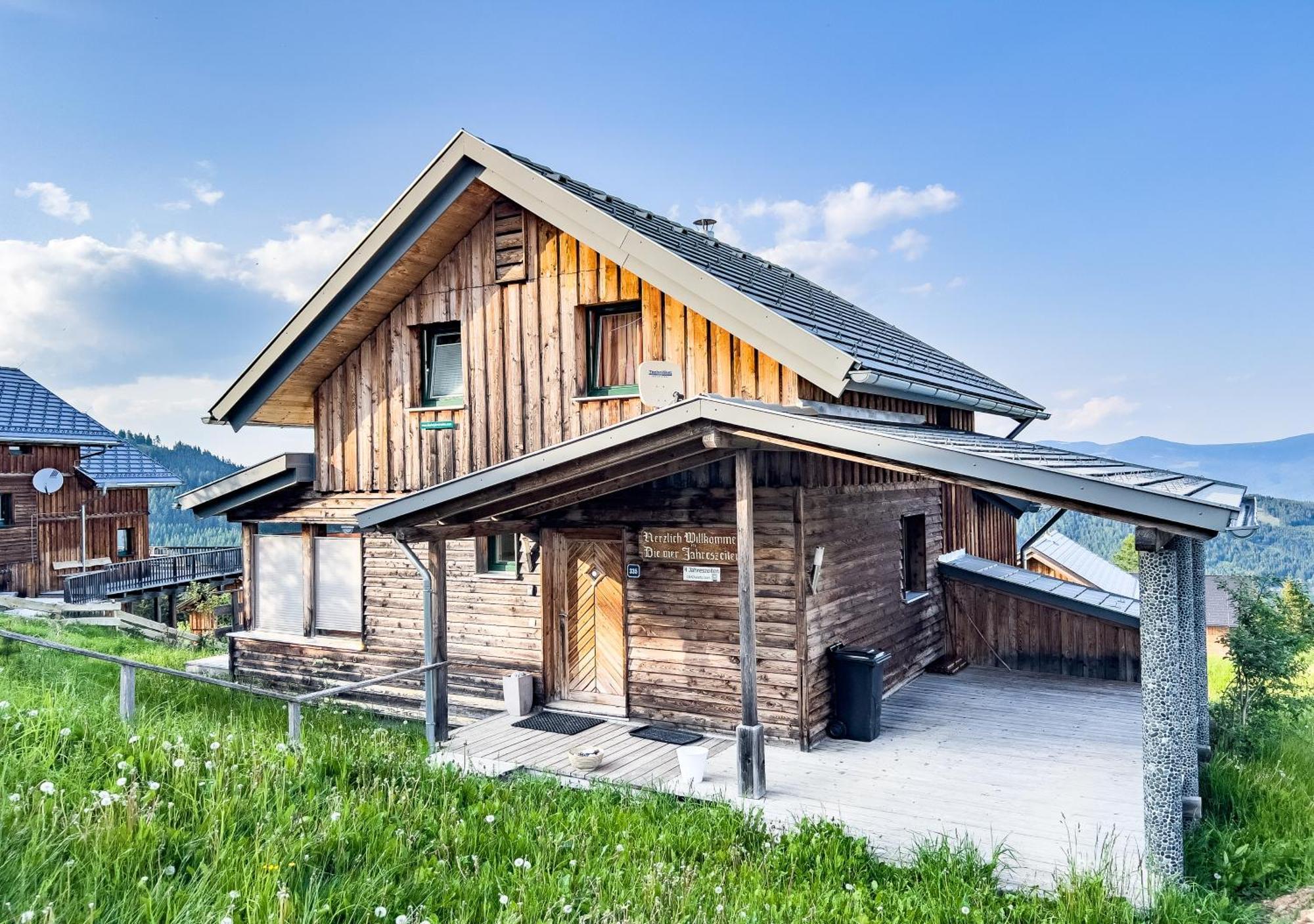 1A Chalet '4 Jahreszeiten' Ski Fahren Und Jacuzzi Mit Aussicht! Bad Sankt Leonhard im Lavanttal Zewnętrze zdjęcie